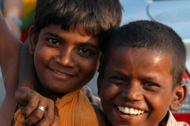 印度人肤色那么深,为何不是黄种人或黑色人种