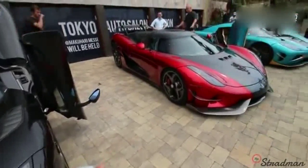 一秒就变身的超级跑车科尼塞克，汽车标志竟然还能这样！