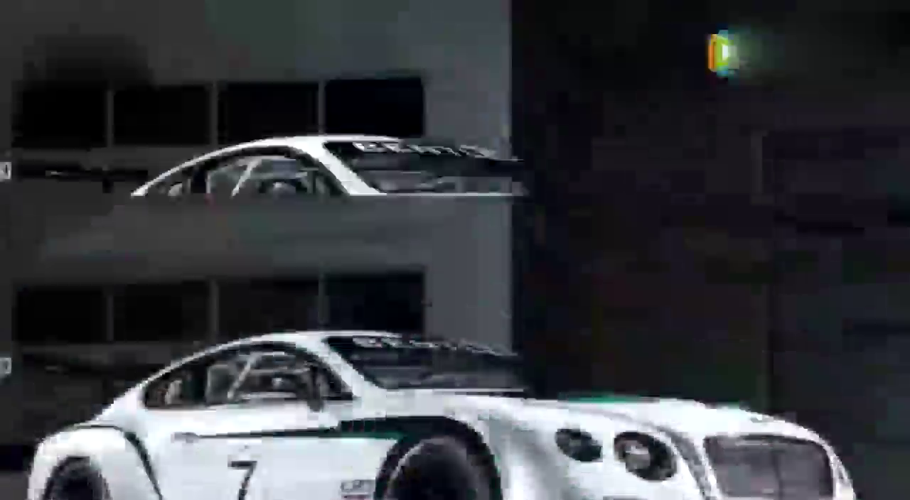 超过1400匹马力的跑车告诉你这个世界的汽车到底可以跑多快？