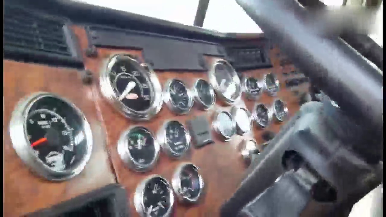 99年的卡车，现在启动声音一样动听