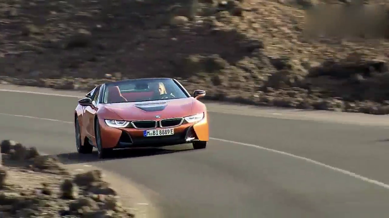 2019款宝马i8跑车 特斯拉杀手