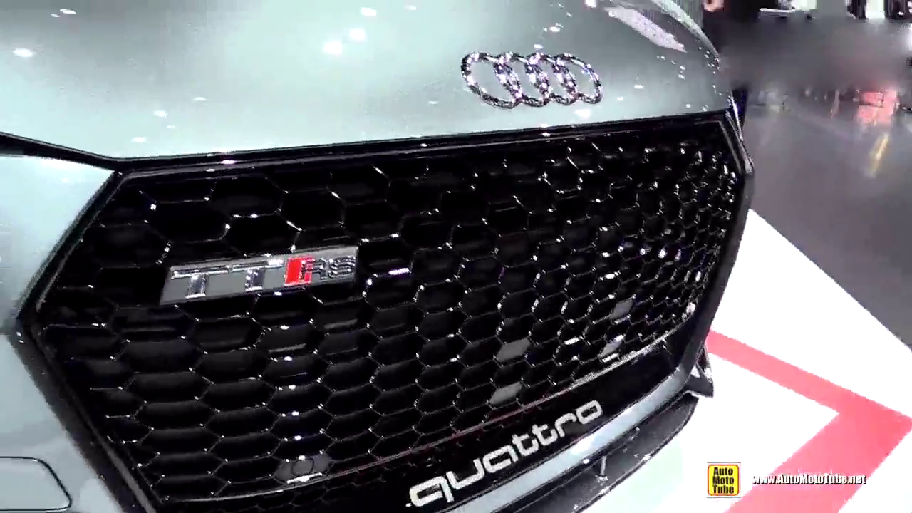 纽约车展上最新款的奥迪TT，这外观和内饰让人看的热血沸腾！