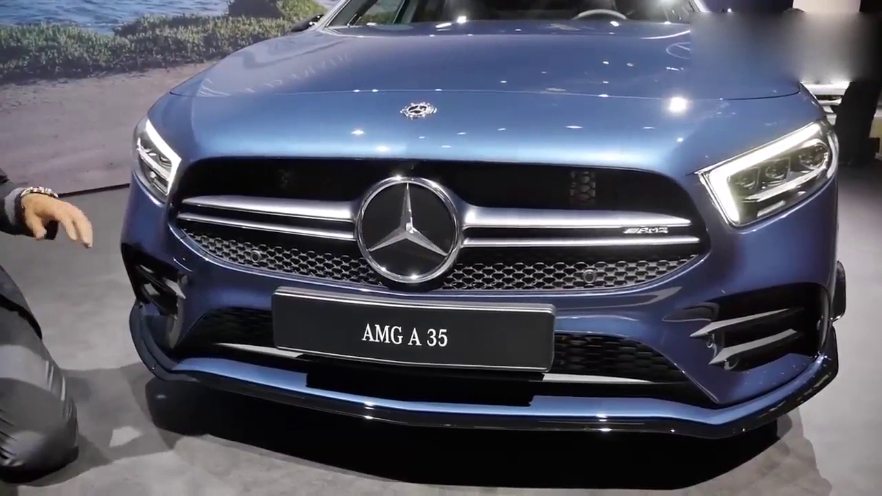 2019款奔驰A35 AMG车展实拍，看完外观和内饰有没有心动？
