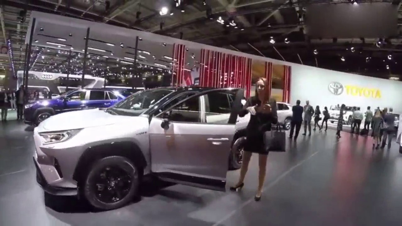 巴黎车展抢先看，2019款丰田RAV4实车展示