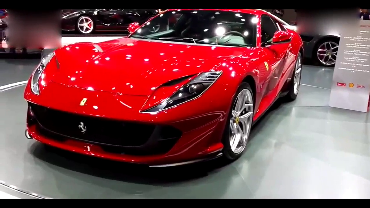 超级惊艳的造型，车展拍 法拉利812