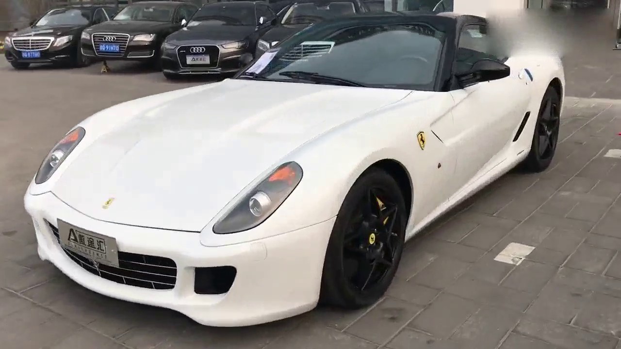 一代经典：法拉利599GTB跑车