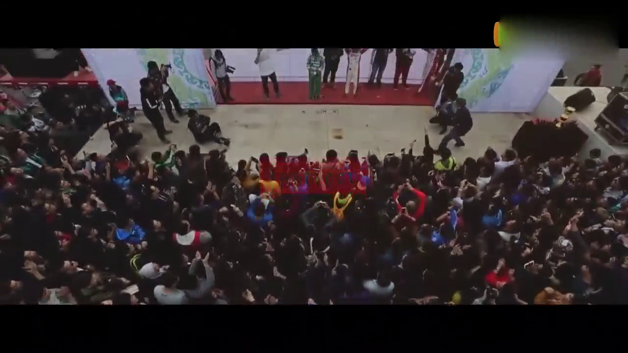 Instreet跑车 中国改装车盛会 电音下看豪车这场面真大