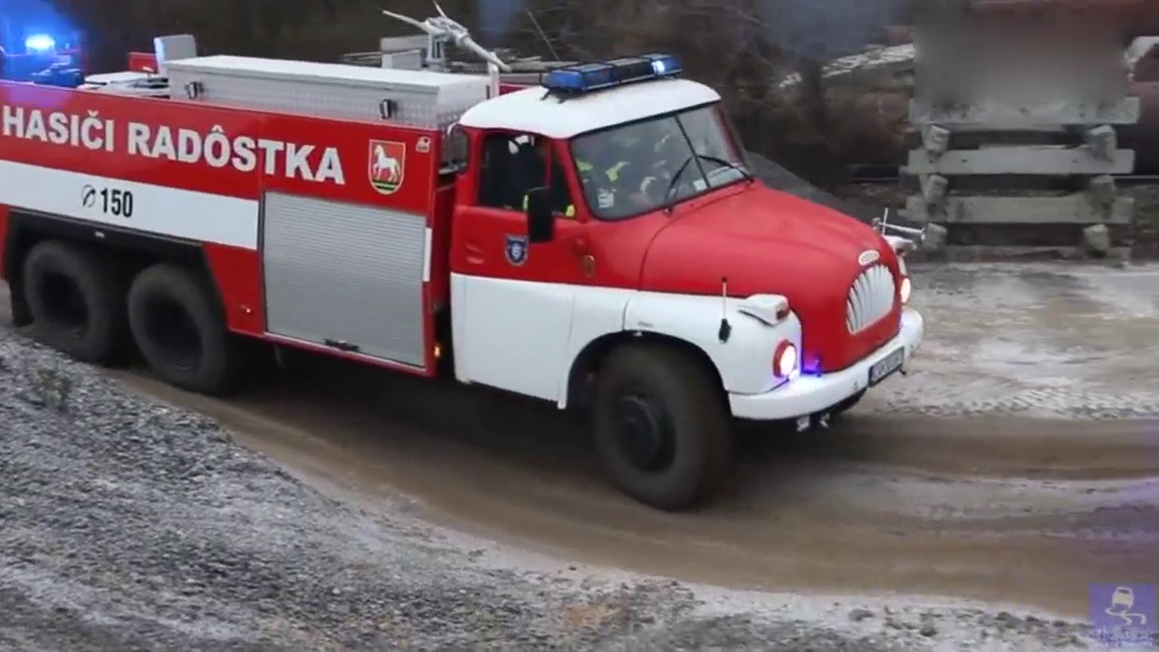 太脱拉卡车的技术传承，中央脊梁式车架和左右独立车桥