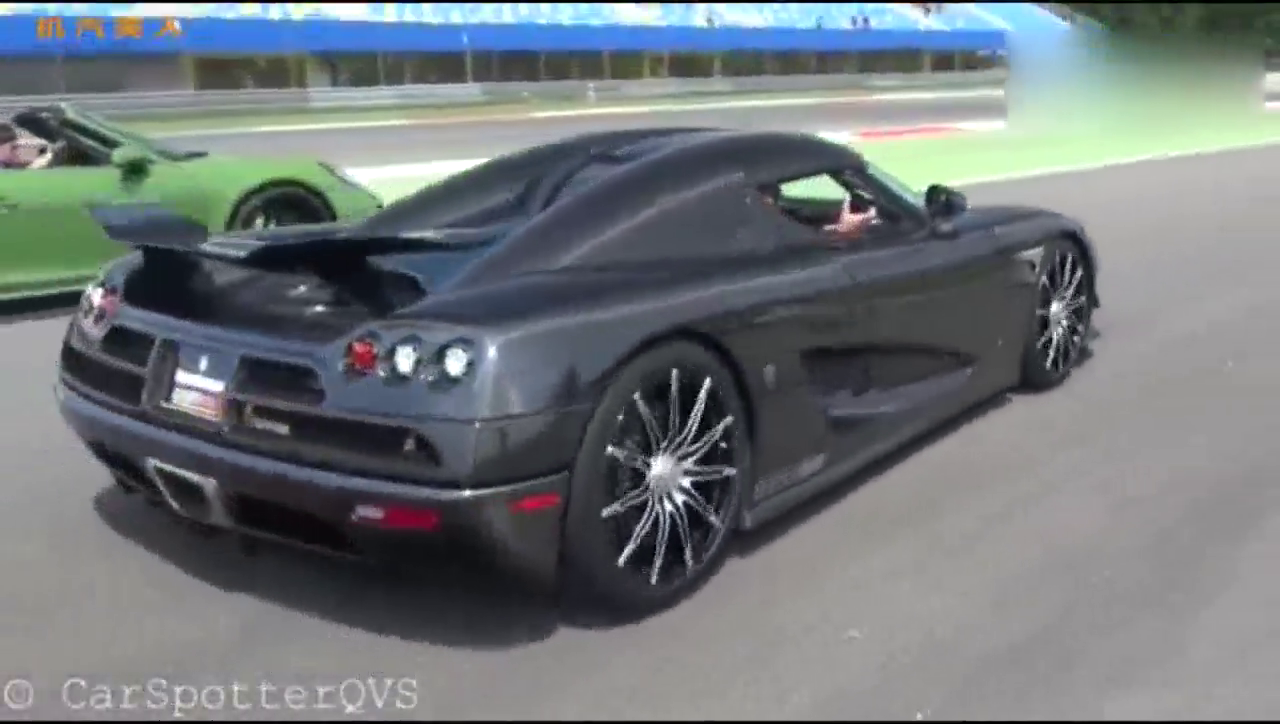 世界顶级跑车都聚集在这里，法拉利，阿斯顿马丁，谁能笑到最后？