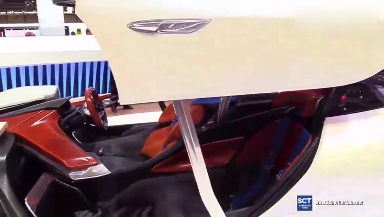 个性十足 车展实拍泰克鲁斯·腾风超跑