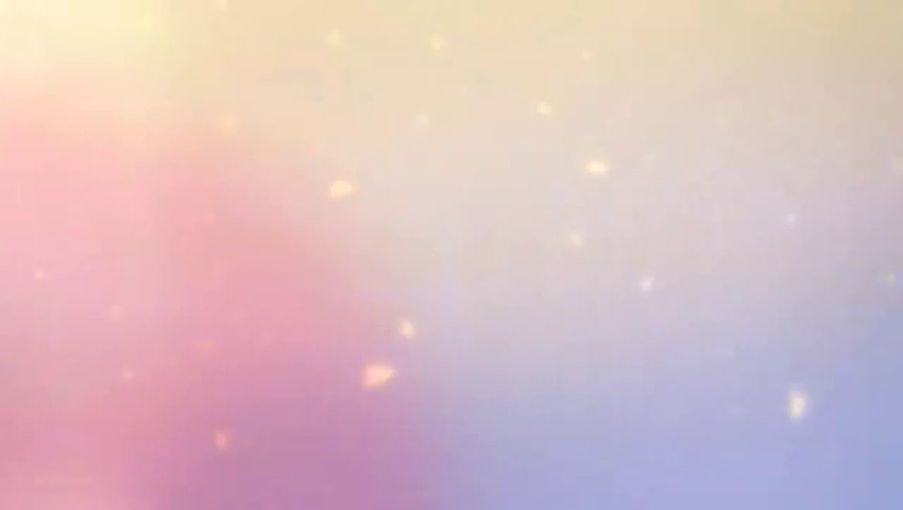 蒙古国卡车横穿铁路遭火车撞击