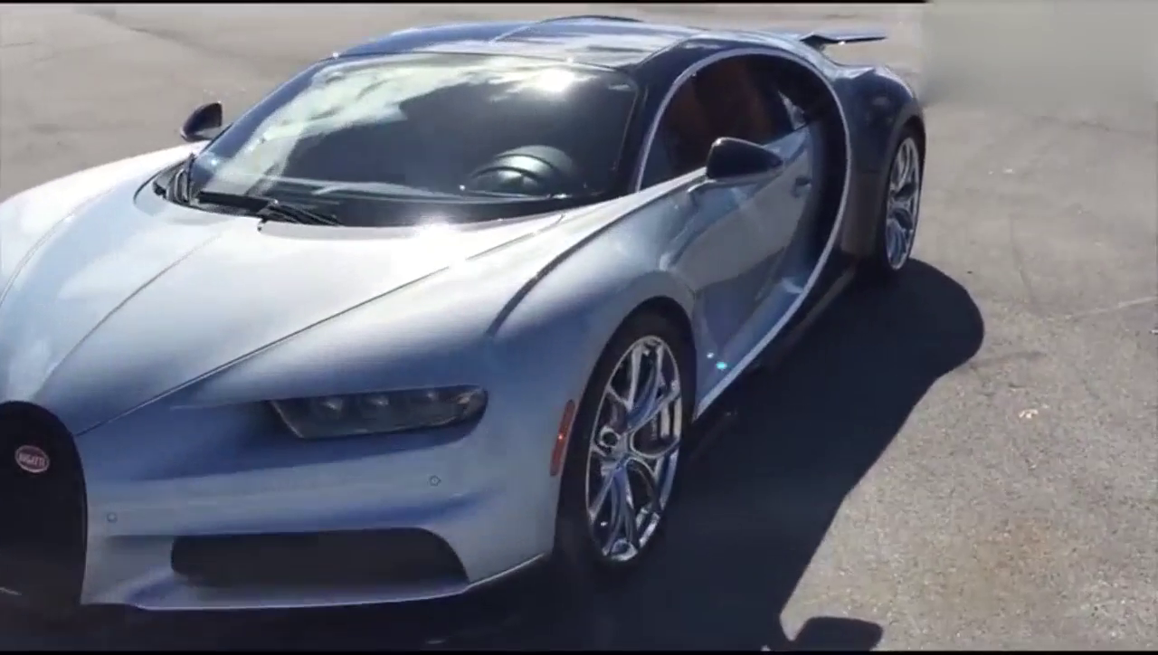 买布加迪跑车送了一个钱包，打开之后彻底被征服了！