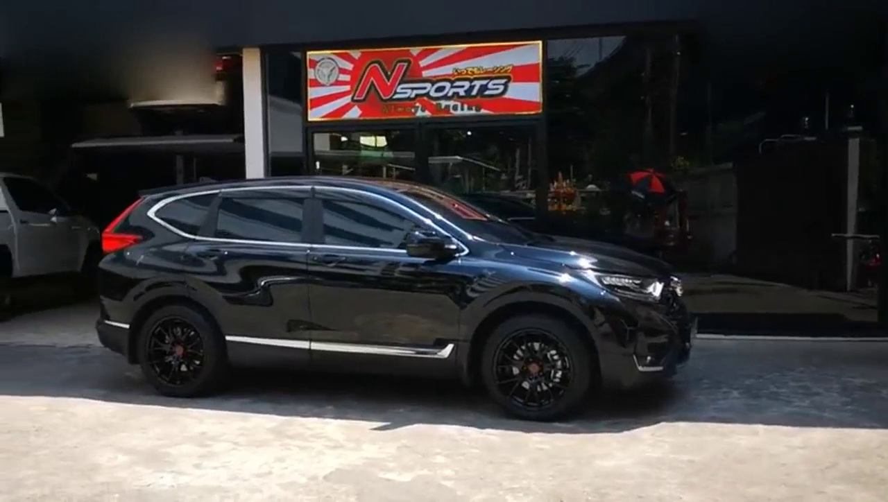 SUV也有一颗跑车心，本田CRV改装轮毂 效果展示