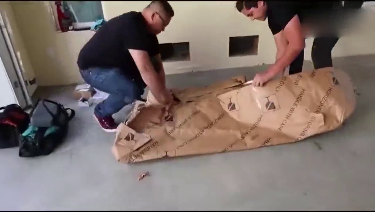 买超级跑车送了一个配件，装上以后才明白什么叫如虎添翼