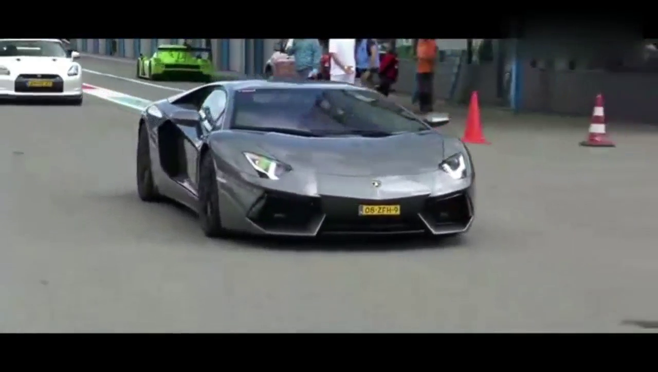 1250匹马力的战神GTR挑战各种跑车！打遍天下无敌手！