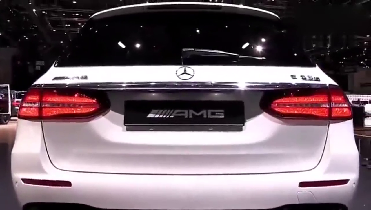 满满的霸气 AMG E 63 S车展静态实拍