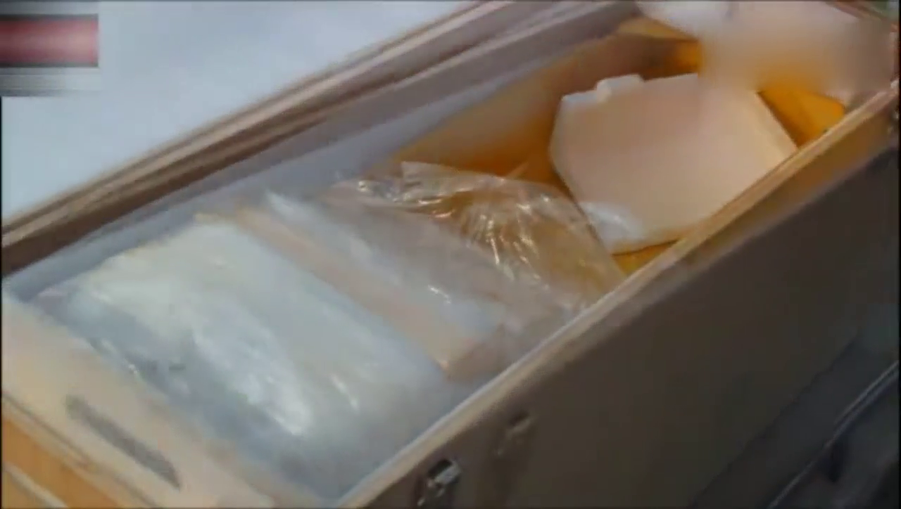 新买的卡车模型开箱试车过程，仿佛看到了小时候的梦想