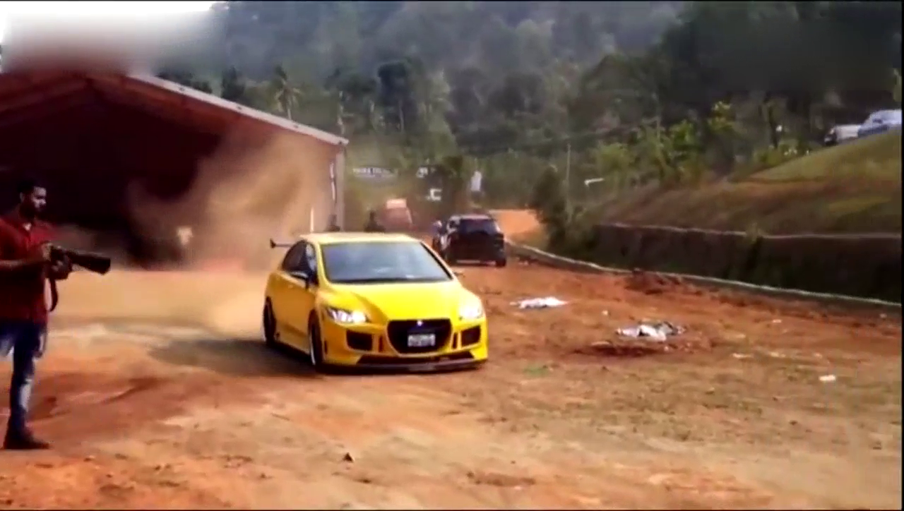 改装车漂移就是要这样玩