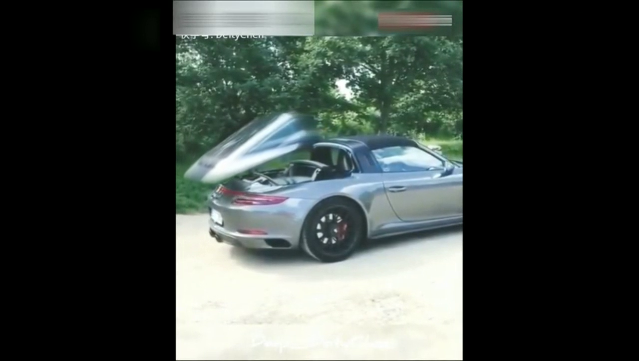 敞篷车打开的一瞬间，真的被撩到了，好炫酷