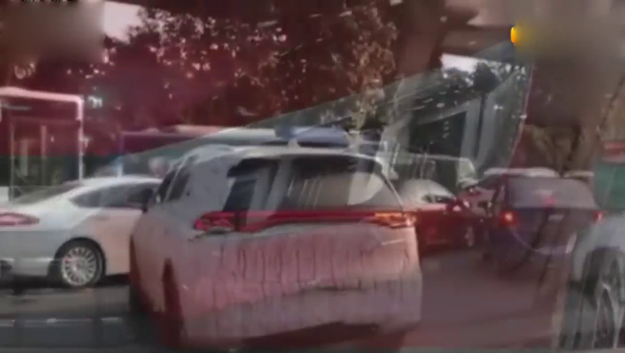 比亚迪唐二代实车到店，去掉BYD车标18万起媲美合资车！