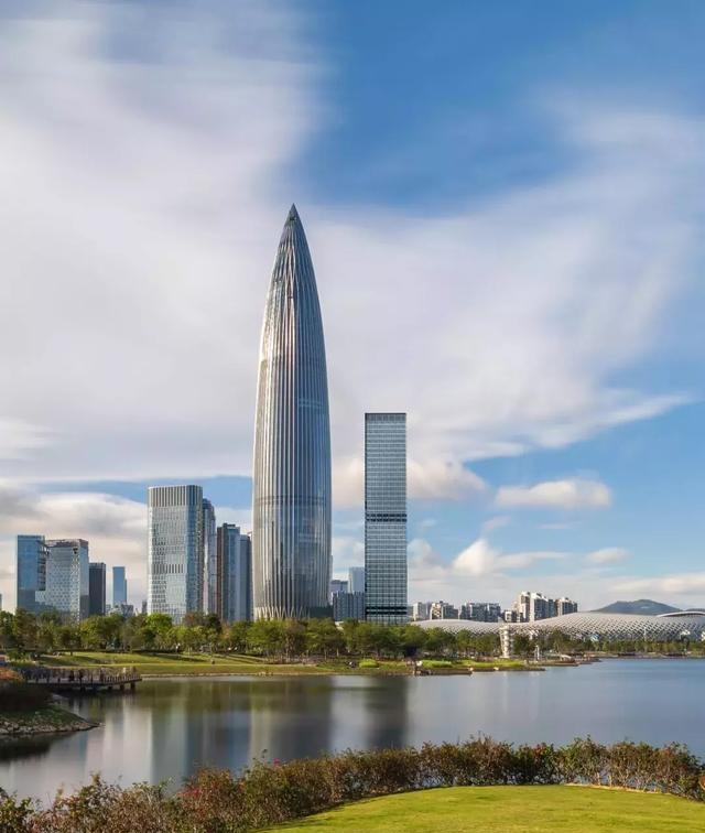 深圳华润大厦“春笋”落成启用 网友评论亮了