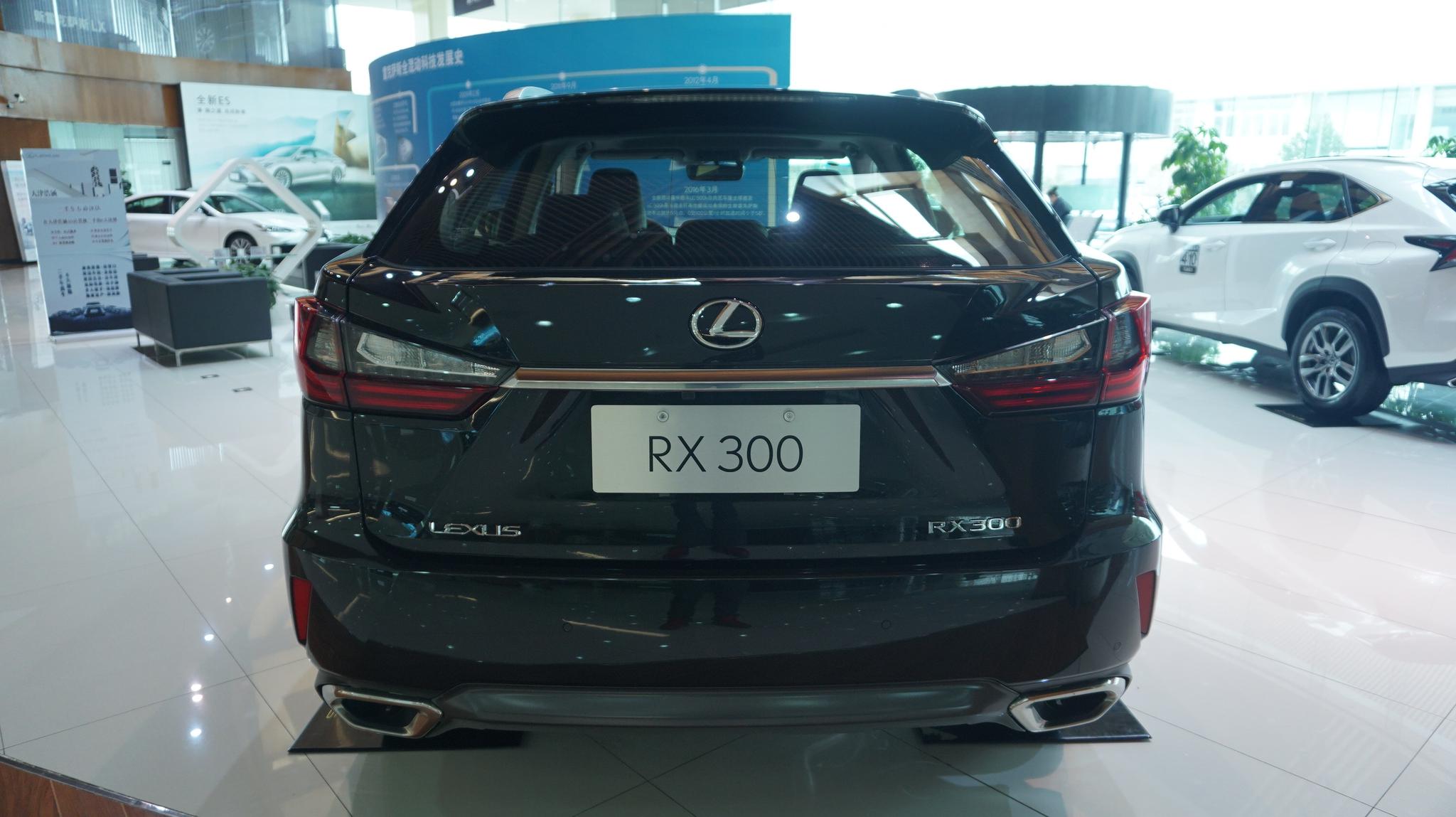 凌志rx300价格及图片,雷克萨斯rx300新车报价 雷克萨斯rx300入门级动力,提速如何?