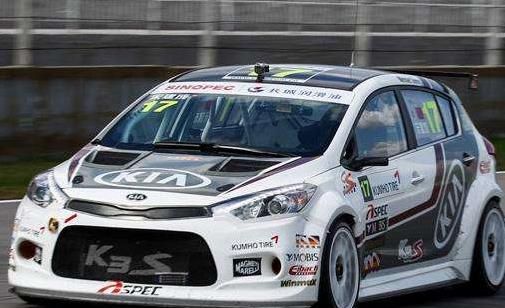 东风悦达起亚流线型设计，前后翼搭配减少阻力，刚性迷人