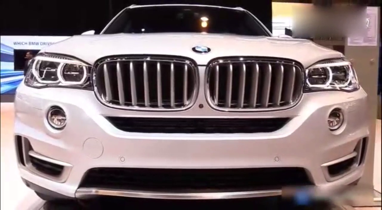 车展实拍17宝马 X5，汗血宝马就该这么帅