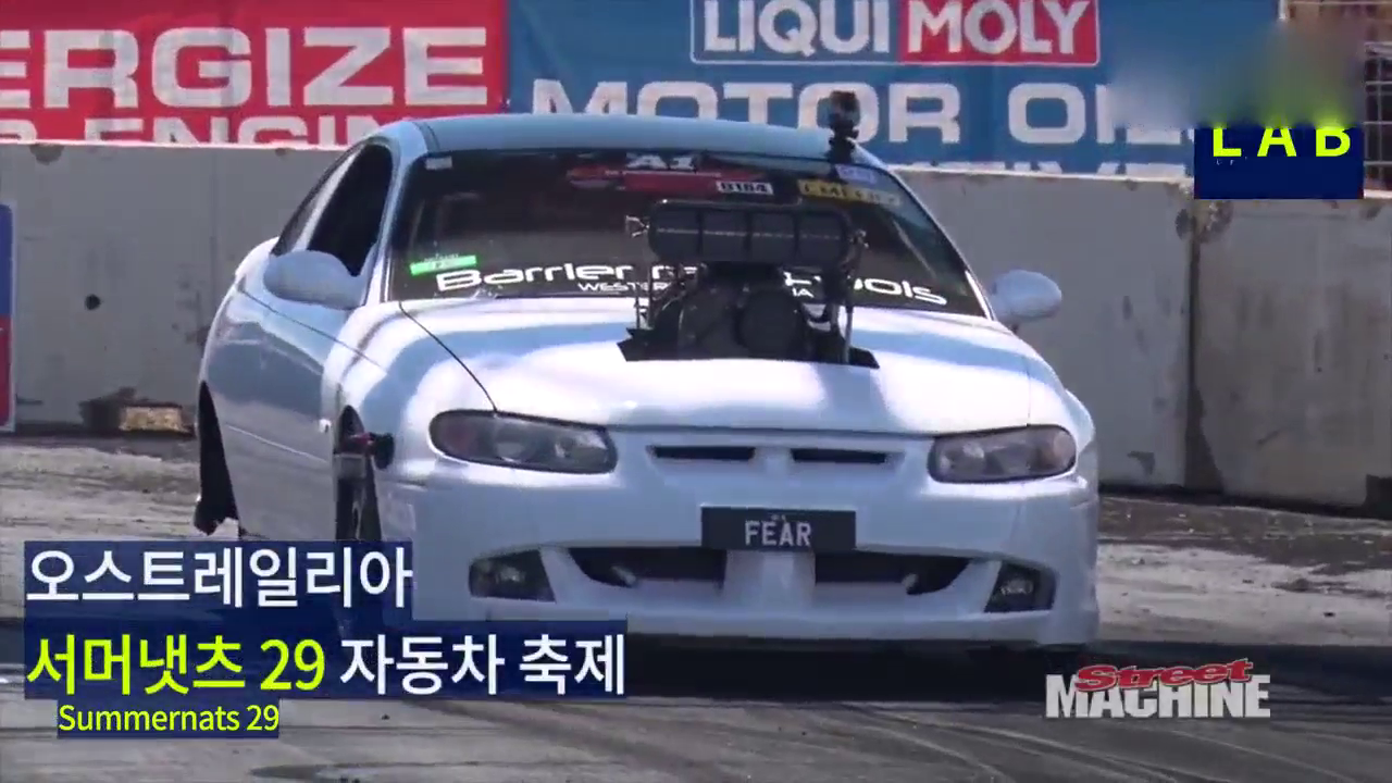 太疯狂 大马力改装车狂暴烧胎熊熊大火