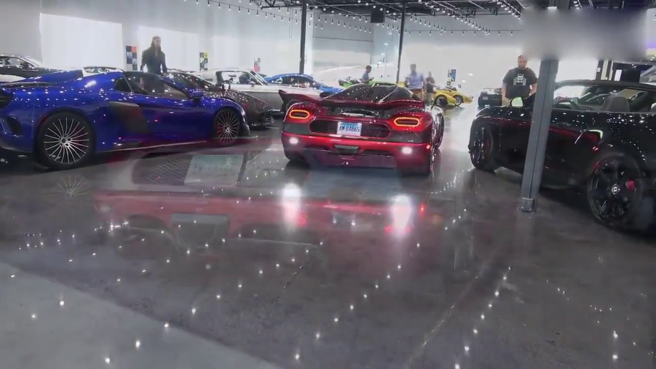 超级跑车里的艺术品，科尼赛克Agera，迈凯伦都没它帅气