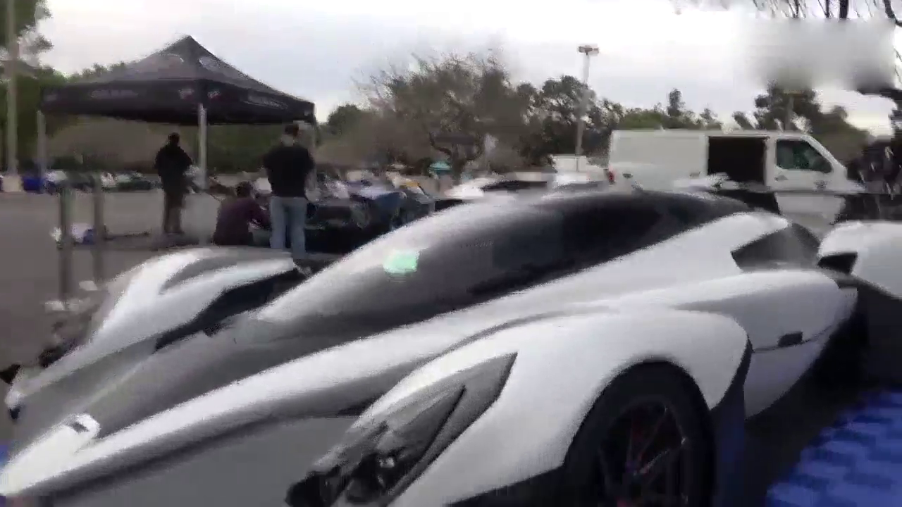 超级电动跑车刚刚到货，打开车门的方式让蔚来EP9失去了光彩