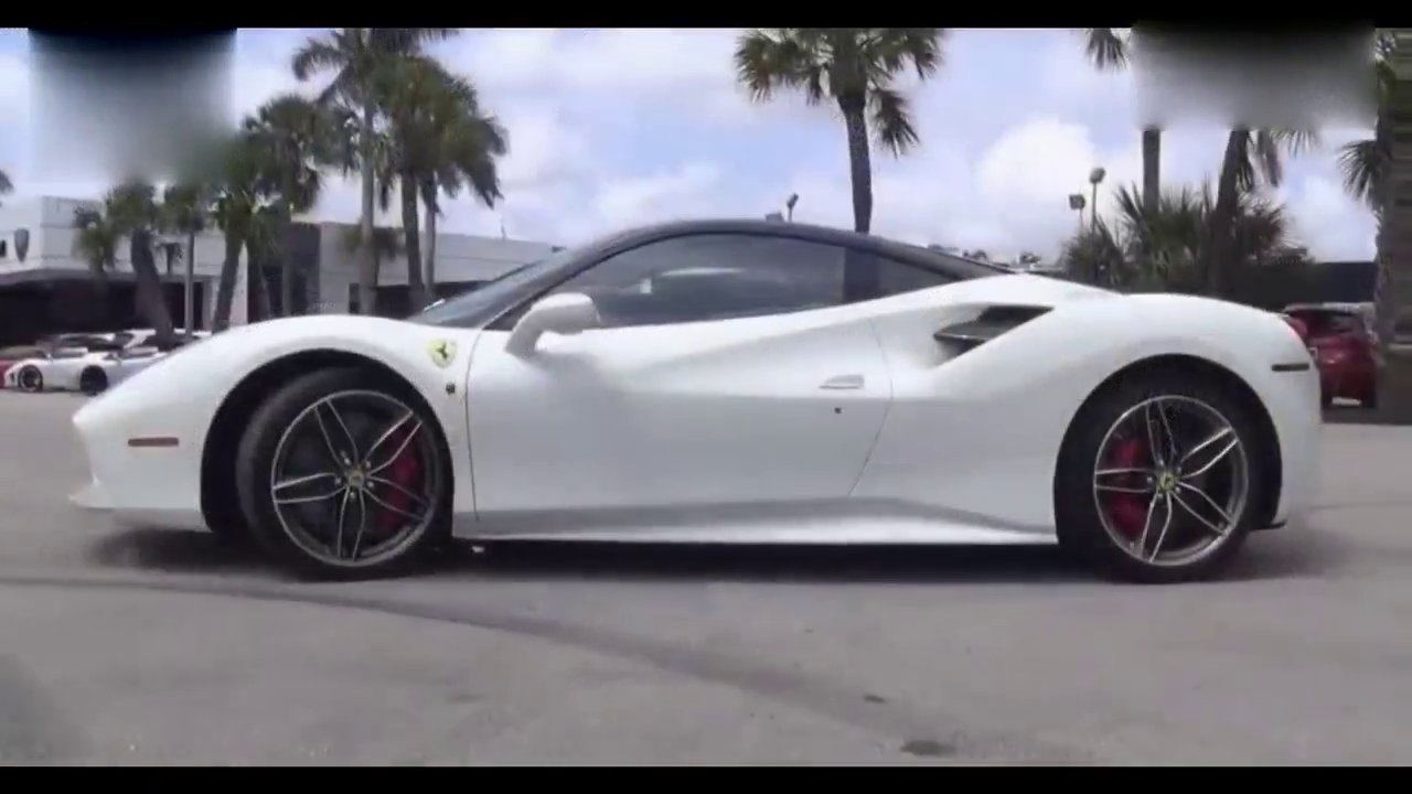 价值千万的法拉利跑车，按下启动键后霸气才刚刚开始