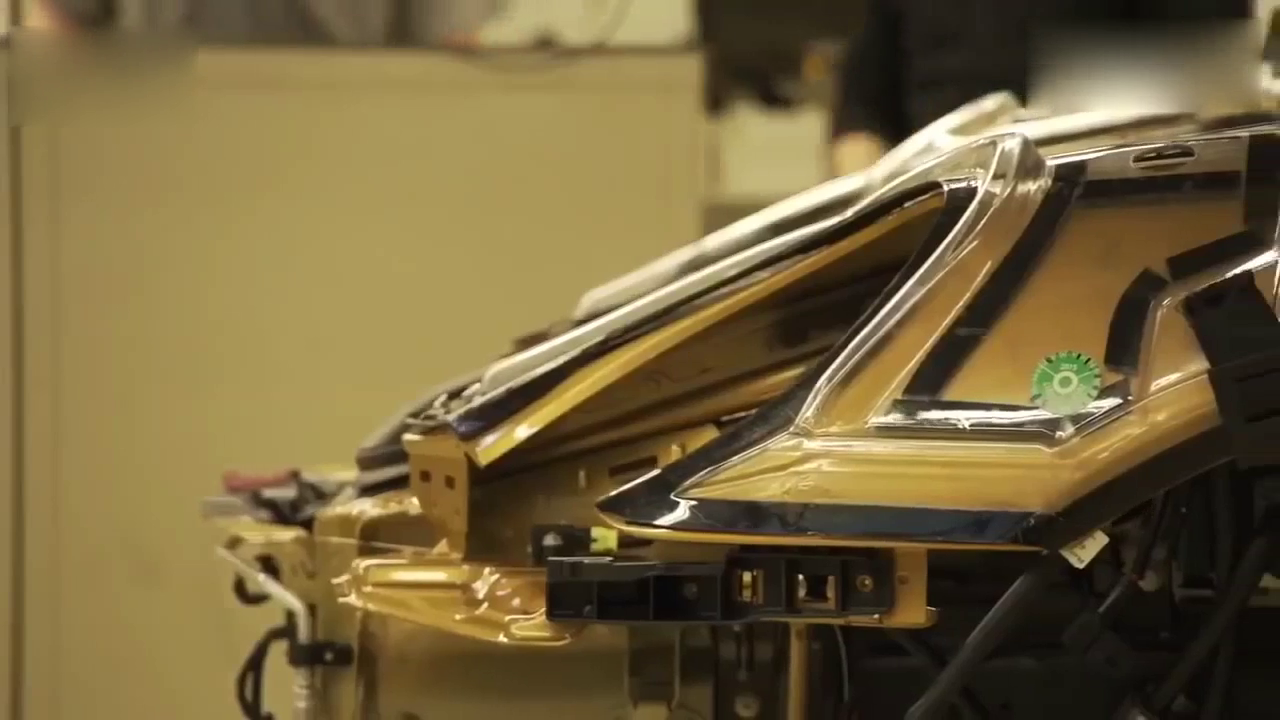 独家生产一辆标志性的超级跑车