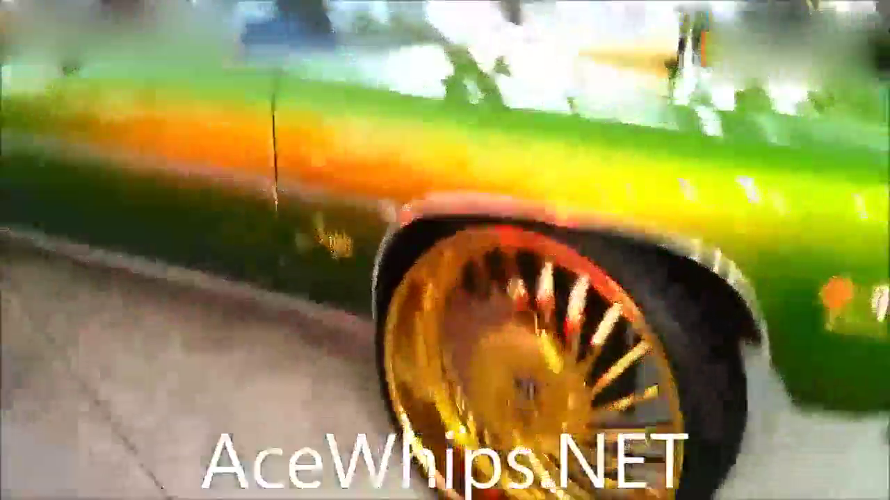 土豪秀 拉风敞篷车改装30寸镀金轮圈