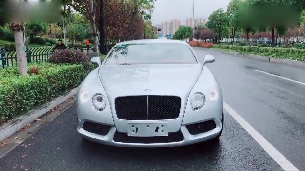 绅士跑车宾利欧陆了解一下