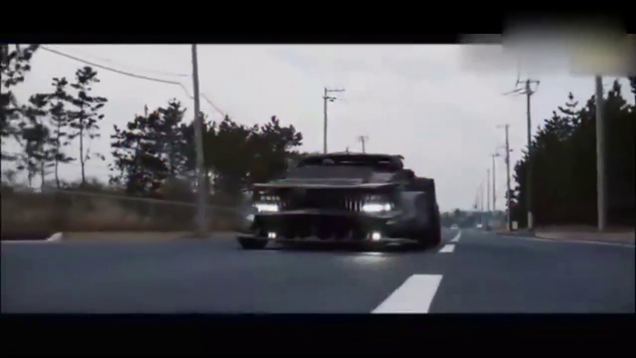 怪兽级别改装车，一般人hold不住这风格