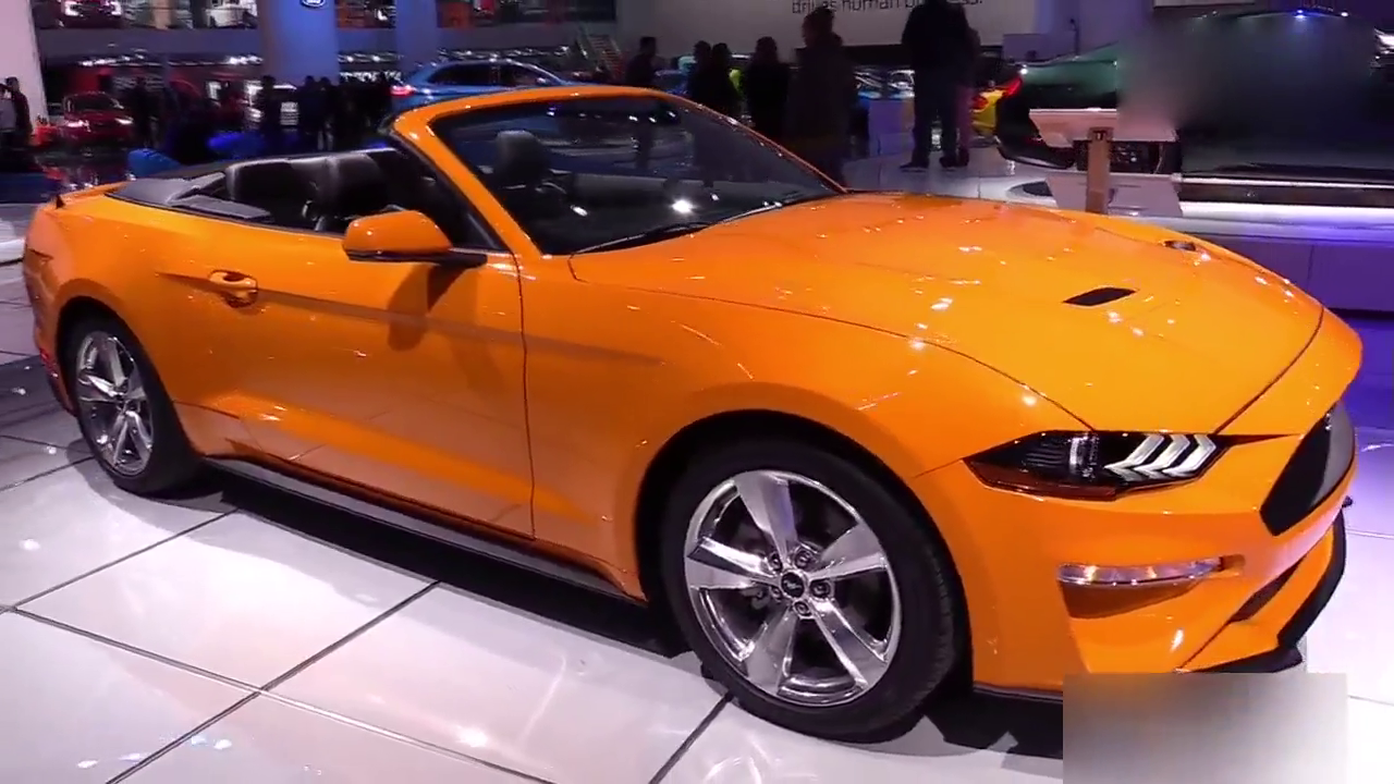 福特精致大气敞篷车让你告别封闭的小空间 全世界都是你的