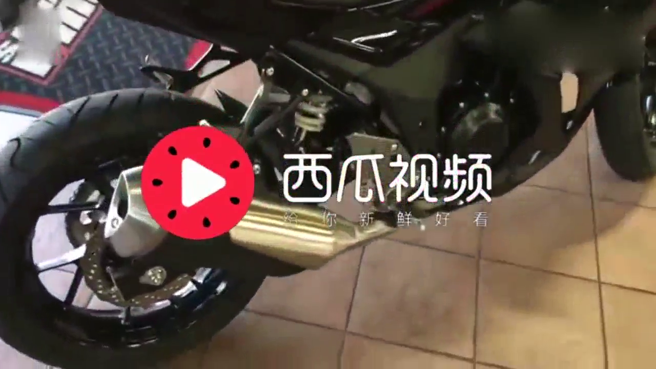 售价不到3万，铃木2018款跑车GSX250R ABS版