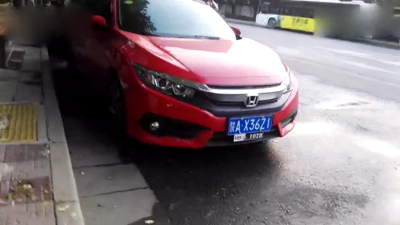 能和跑车比较的廉价车，也属这款了，曾加钱都买不到