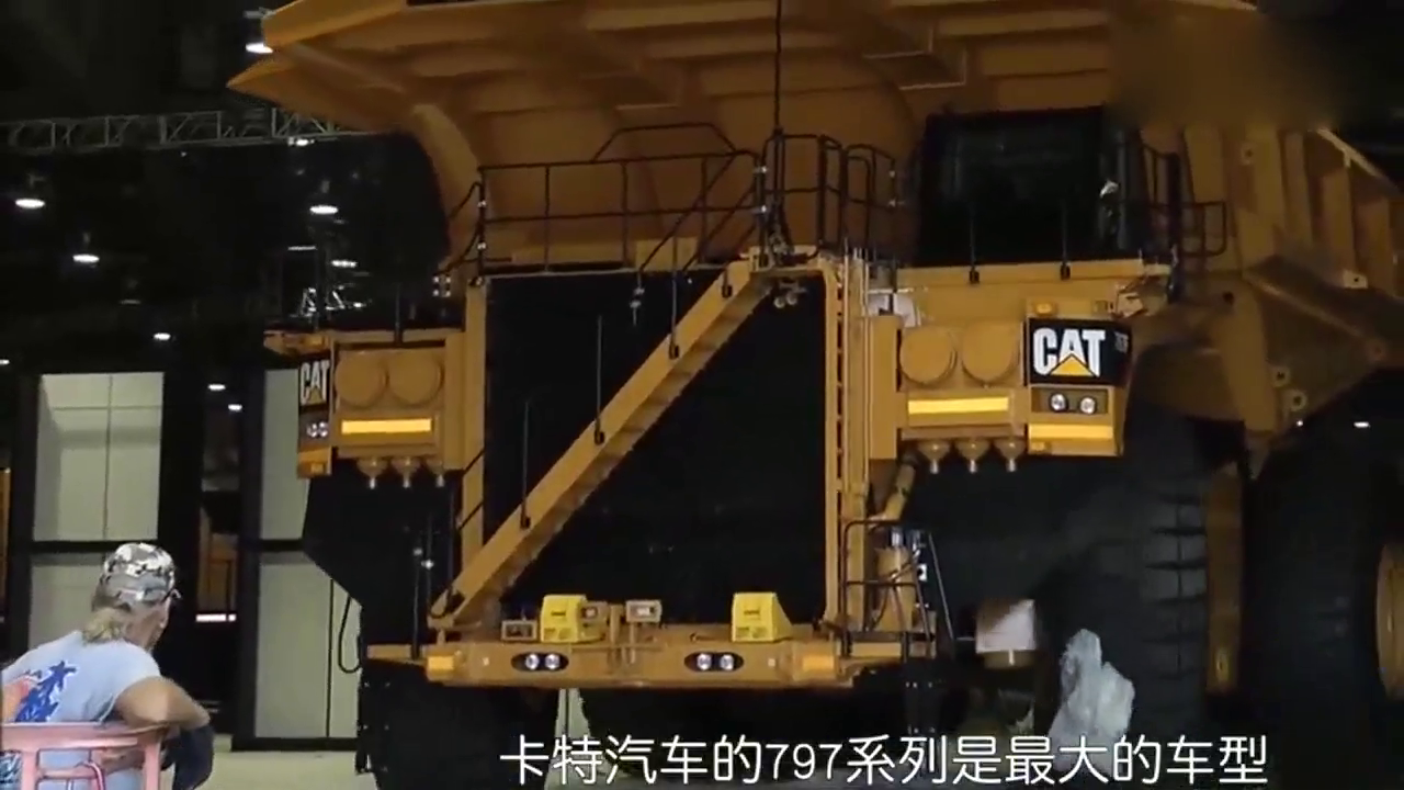 最大卡车，一个轮胎70万，一辆车1亿人民币