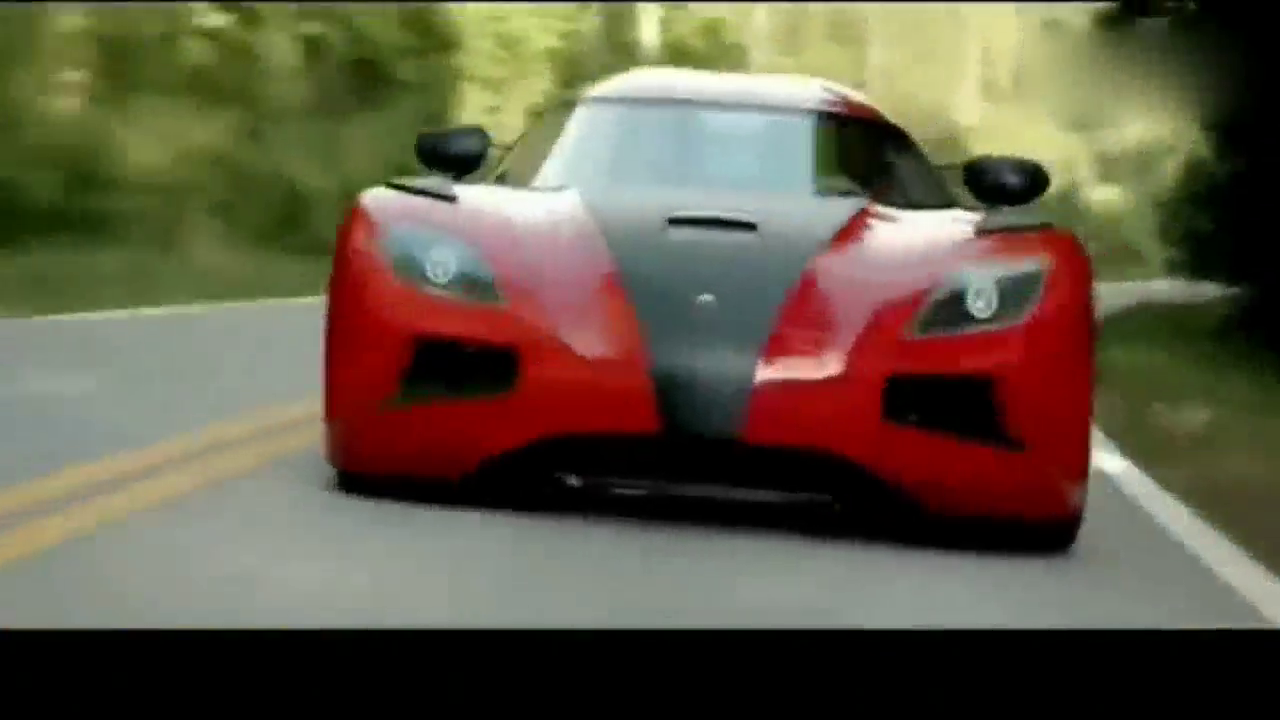 这部电影堪称灾难，毁了上百部超级跑车，不知道票房能不能回本