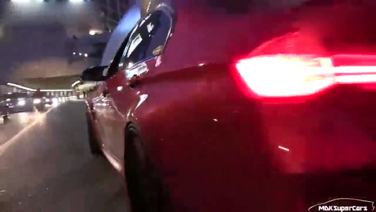 摩纳哥的激情 街拍性能车烧胎秀加速