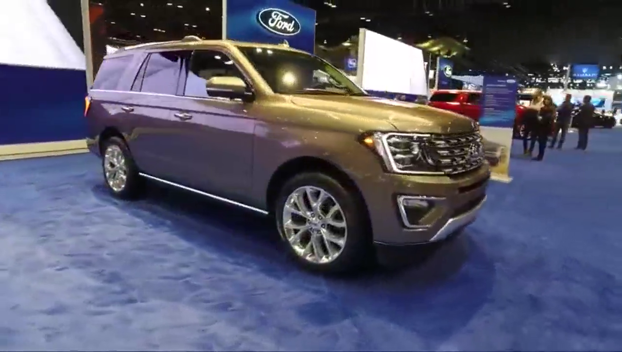 2018福特征服者出现在车展，气势直接把路虎干下去了，霸气侧漏