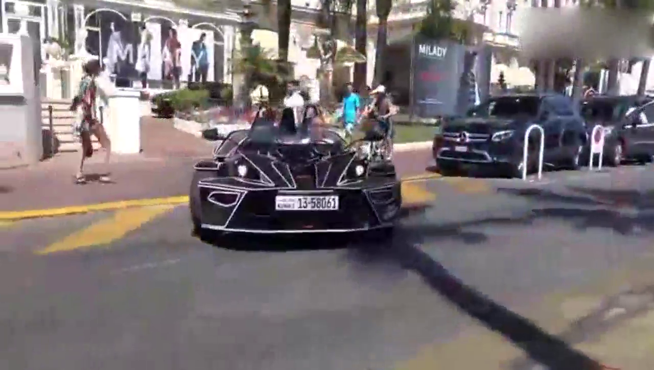 戛纳街拍各类跑车改装性能车