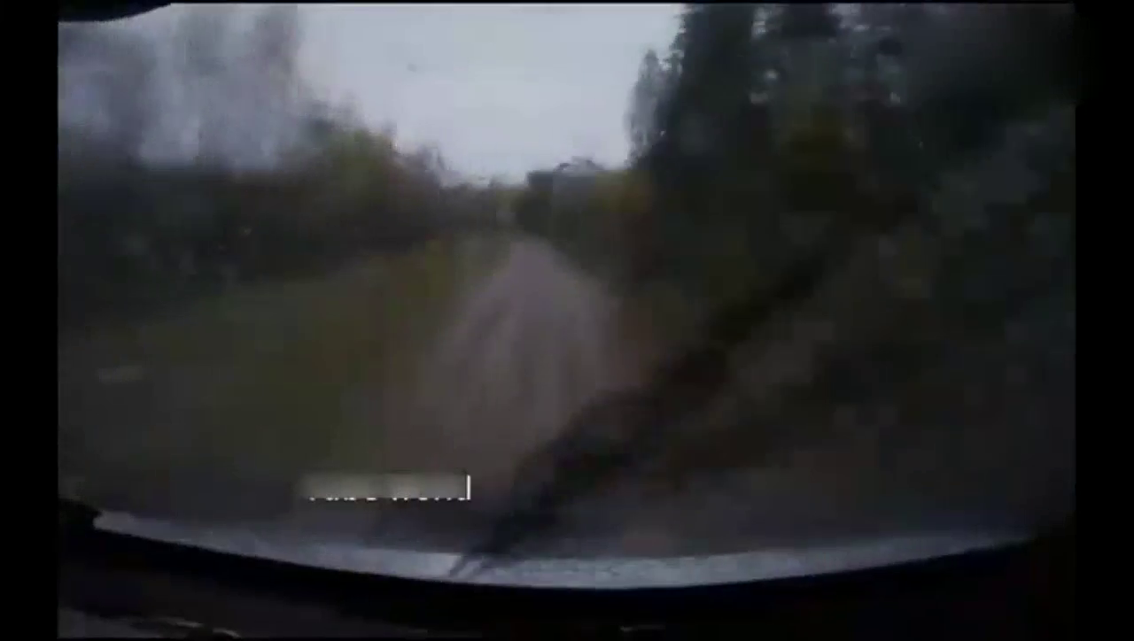 重型卡车玩漂移，就是这么任性