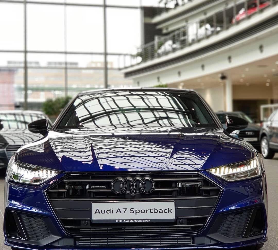 秒杀奔驰CLS的利器，最美奥迪A7 Sportback店内实拍