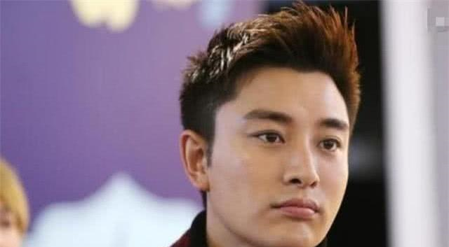 李小璐贾乃亮同天发微博,两人如今和好如初网