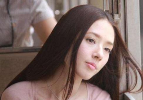 向华强到底多有钱,看向佐20年前生活就知道,网