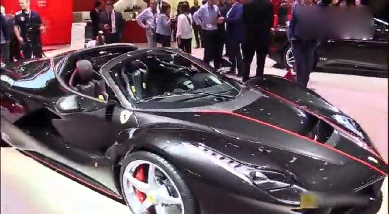 不可方物 车展实拍法拉利新款LaFerrari敞篷版