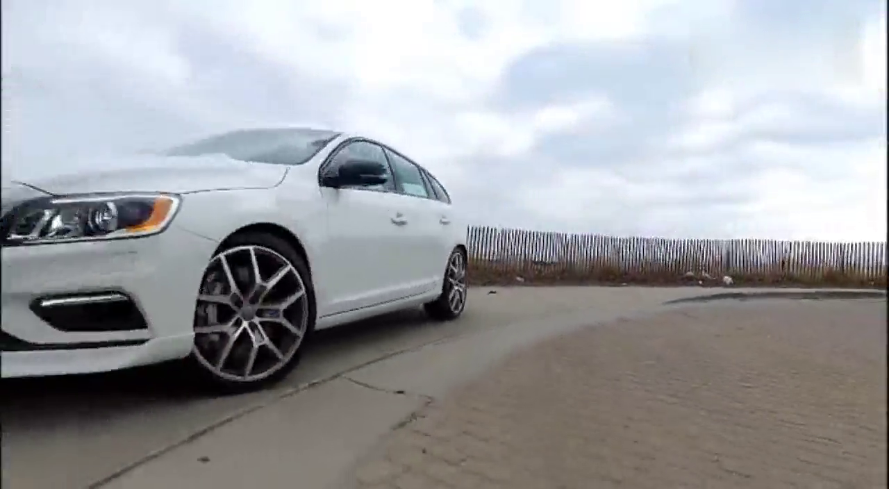 与智能对话，高性价比旅行车沃尔沃V60